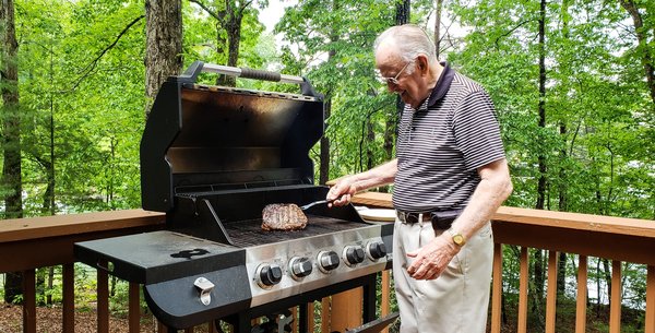 Top 5 avantages des barbecues au gaz pour vos grillades